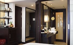 Khách sạn Novotel Hạ Long