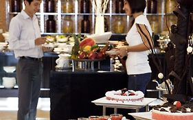 Khách sạn Novotel Hạ Long